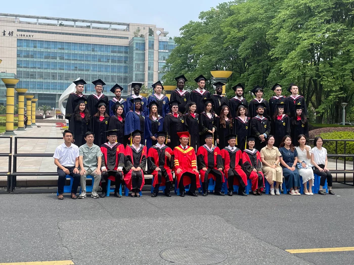International graduates and faculty at a Chinese university